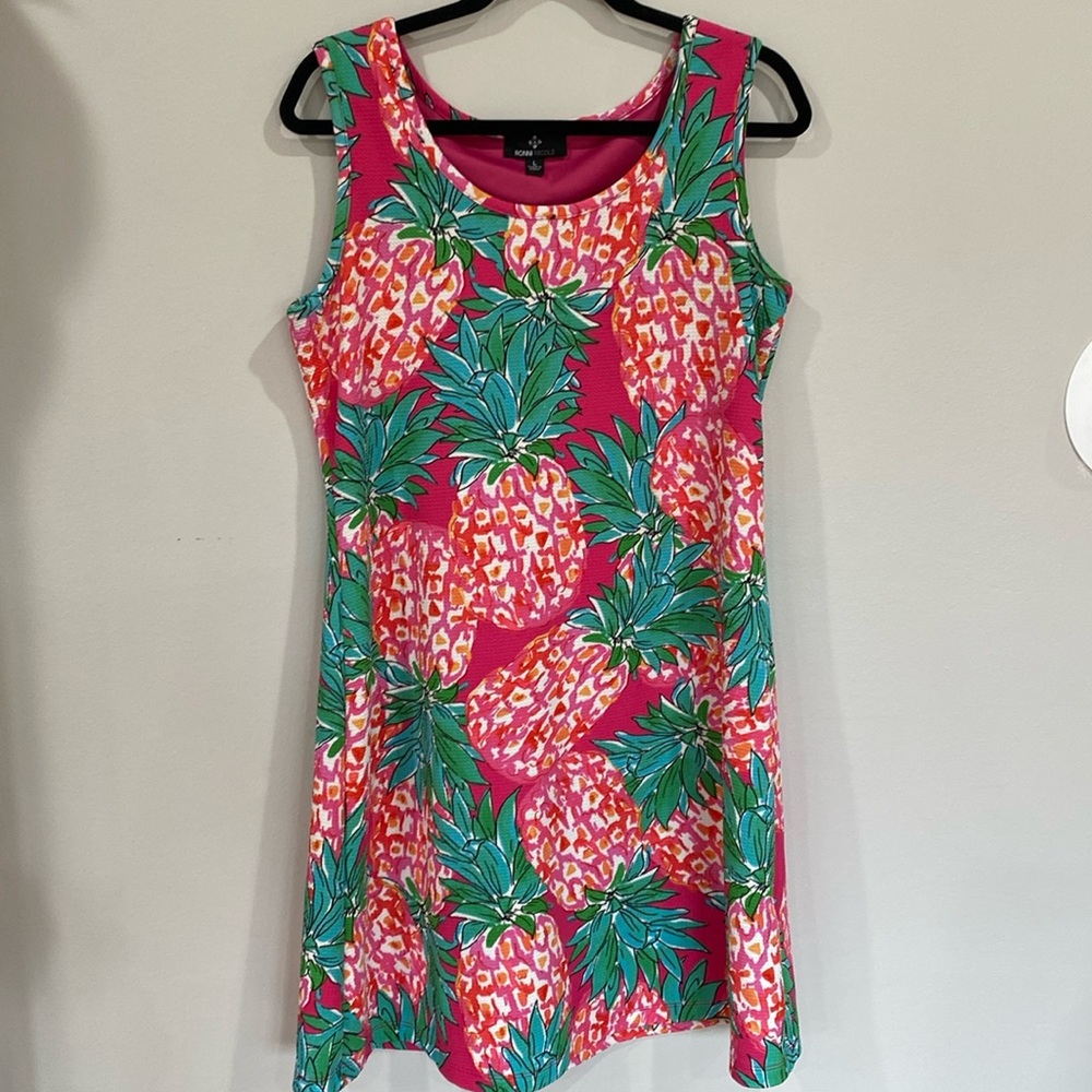 Ronni Nicole pink dress 🍍